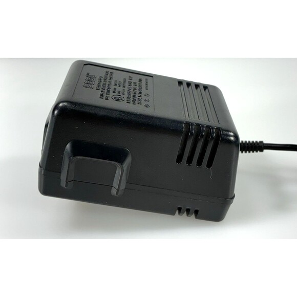 Sega Genesis OEM Power Supply Adapter Charger Model 1602-3 Console Cord Tested - Picture 6 of 9